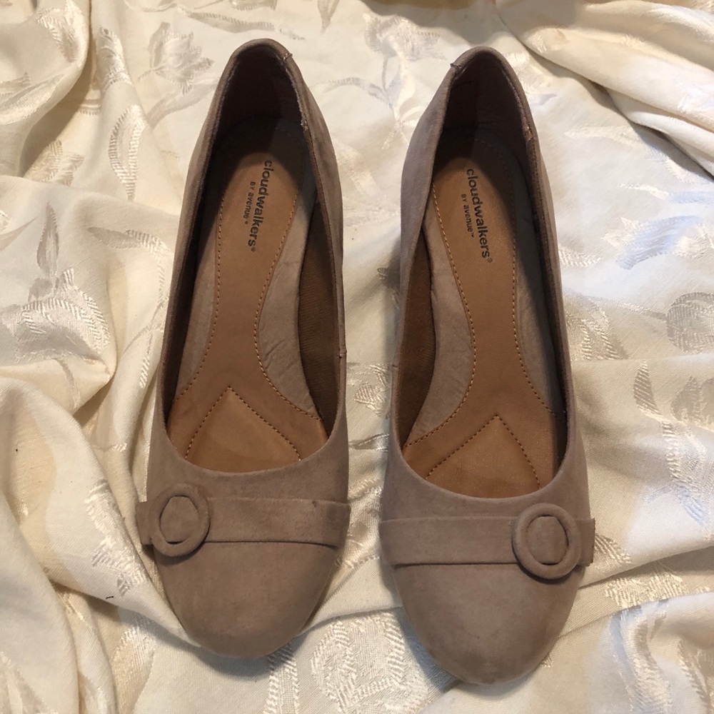 Adele Buckle Pump in Blush by Avenue